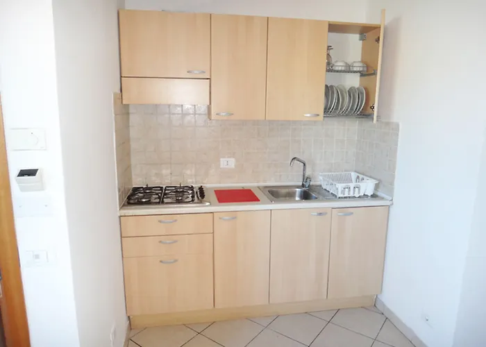 赛斯塔公寓式酒店 里米尼